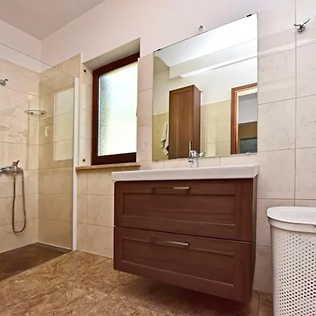 House Max فيلة *