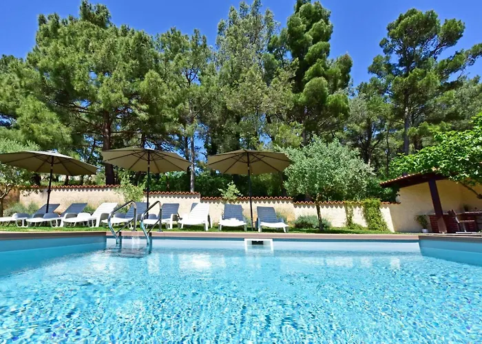 Villa House Max *