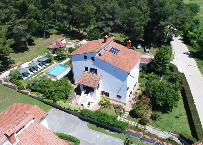 Villa House Max Mugeba