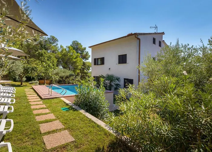 Villa House Max Mugeba