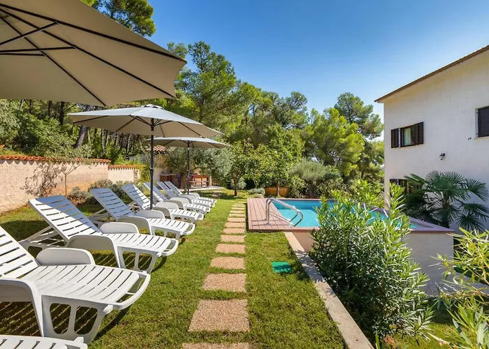 House Max Villa Mugeba