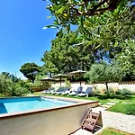 House Max Villa