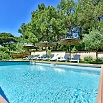 Villa House Max *