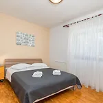 Villa House Max