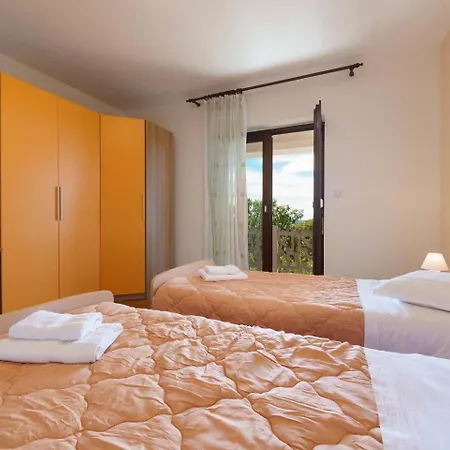 House Max Вилла *