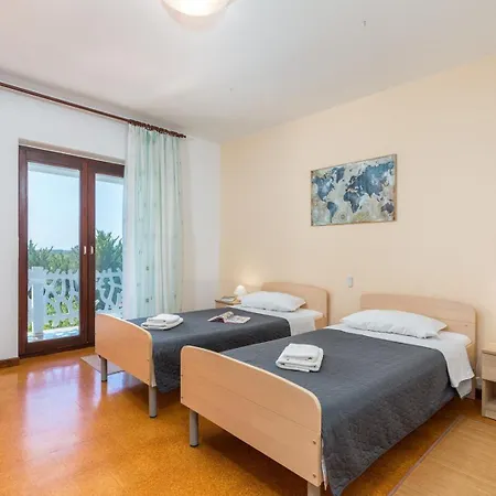 Villa House Max Mugeba