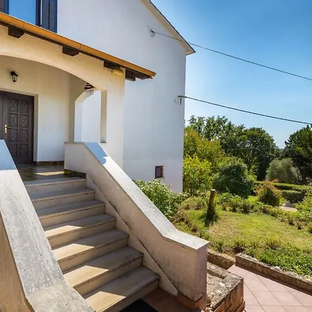 House Max Вилла *